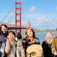 International students at the Golden Gate Bridge